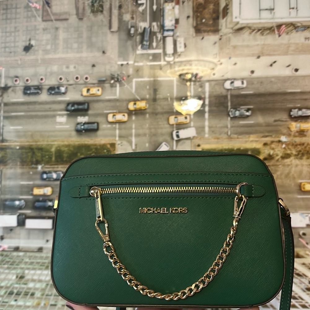 Michael Kors Crossbody Bag